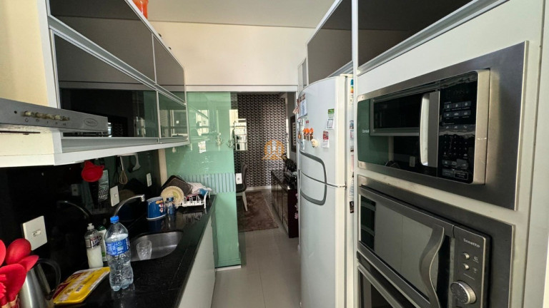 Imagem Imóvel com 3 Quartos à Venda, 213 m² em Pioneiros - Balneário Camboriú Imagem Imóvel com 3 Quartos à Venda, 213 m² em Pioneiros - Balneário Camboriú