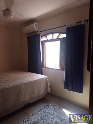 Imagem Casa com 2 Quartos à Venda, em Centro - Jacareí Imagem Casa com 2 Quartos à Venda, em Centro - Jacareí
