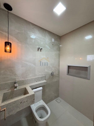 Imagem Casa com 4 Quartos à Venda, 215 m² em Jardim Helvécia - Aparecida De Goiânia