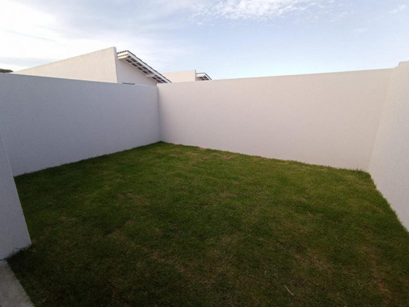 Imagem Casa com 2 Quartos à Venda, 68 m² em Pires Façanha - Eusébio Imagem Casa com 2 Quartos à Venda, 68 m² em Pires Façanha - Eusébio
