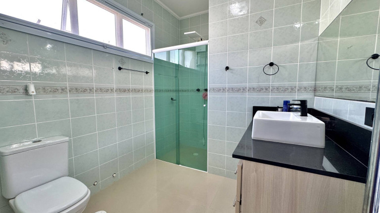 Imagem Casa com 4 Quartos à Venda, 304 m² em Alphaville - Santana De Parnaíba Imagem Casa com 4 Quartos à Venda, 304 m² em Alphaville - Santana De Parnaíba