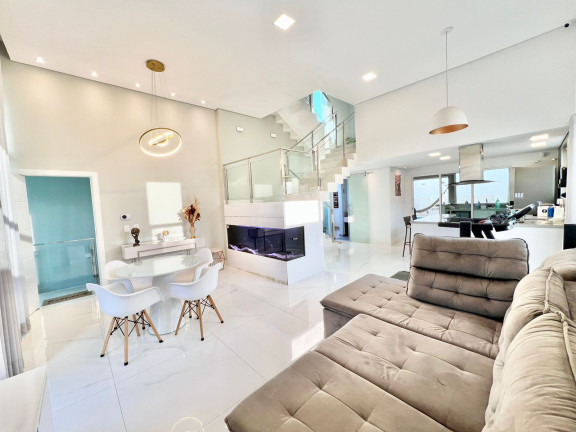 Casa com 3 Quartos à Venda, 327 m² em Serrano - Belo Horizonte