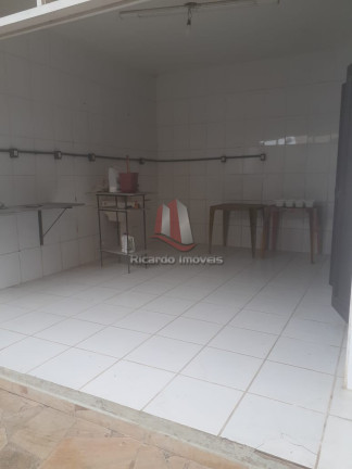 Imagem Imóvel com 7 Quartos à Venda, 1.000 m² em Paraty Imagem Imóvel com 7 Quartos à Venda, 1.000 m² em Paraty