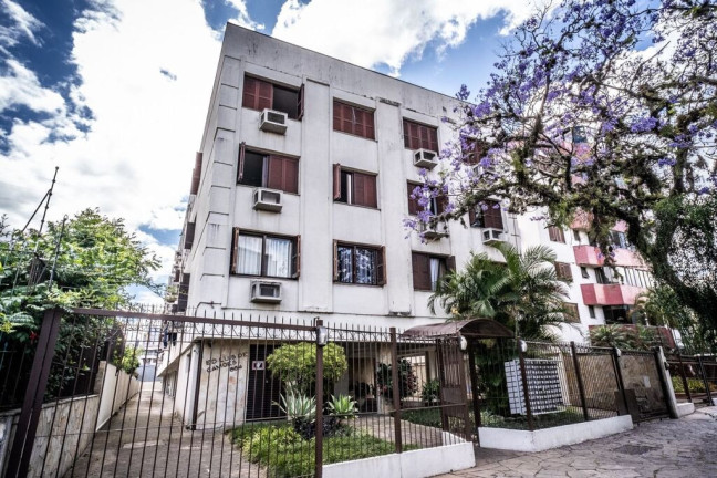 Imagem Apartamento com 2 Quartos à Venda, 42 m² em Santo Antônio - Porto Alegre Imagem Apartamento com 2 Quartos à Venda, 42 m² em Santo Antônio - Porto Alegre