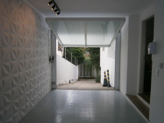 Imagem Casa com 2 Quartos à Venda, 300 m² em Alto De Pinheiros - São Paulo Imagem Casa com 2 Quartos à Venda, 300 m² em Alto De Pinheiros - São Paulo