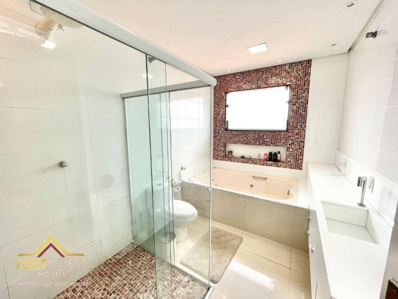 Imagem Imóvel com 3 Quartos à Venda, 160 m² em Caiçara - Praia Grande Imagem Imóvel com 3 Quartos à Venda, 160 m² em Caiçara - Praia Grande