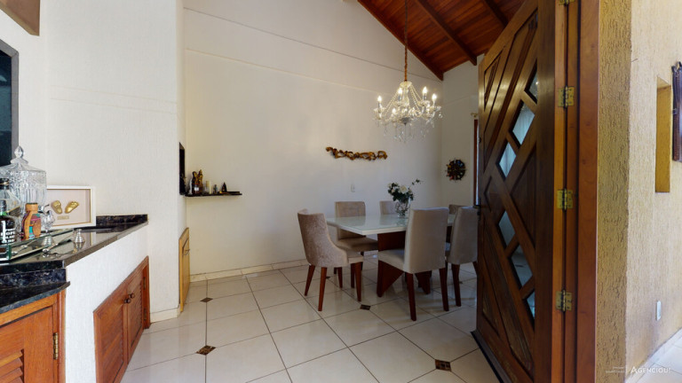 Imagem Casa com 3 Quartos à Venda, 300 m² em Parque Dos Maias - Porto Alegre Imagem Casa com 3 Quartos à Venda, 300 m² em Parque Dos Maias - Porto Alegre