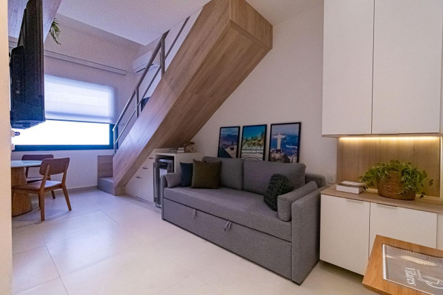 Imagem Apartamento com 1 Quarto à Venda, 64 m² em Copacabana - Rio De Janeiro