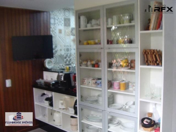 Imagem Casa com 5 Quartos à Venda, 2.400 m² em Vila Progresso - Niterói Imagem Casa com 5 Quartos à Venda, 2.400 m² em Vila Progresso - Niterói