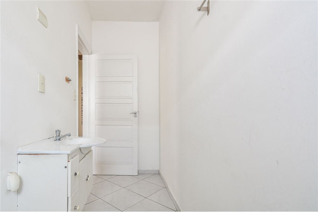 Imagem Casa com 3 Quartos à Venda, em Jabaquara - São Paulo Imagem Casa com 3 Quartos à Venda, em Jabaquara - São Paulo