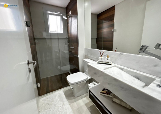 Imagem Apartamento com 2 Quartos à Venda, 84 m² em Trindade - Florianópolis Imagem Apartamento com 2 Quartos à Venda, 84 m² em Trindade - Florianópolis