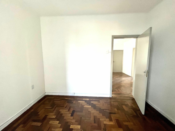 Imagem Apartamento com 2 Quartos à Venda, 73 m² em Menino Deus - Porto Alegre Imagem Apartamento com 2 Quartos à Venda, 73 m² em Menino Deus - Porto Alegre