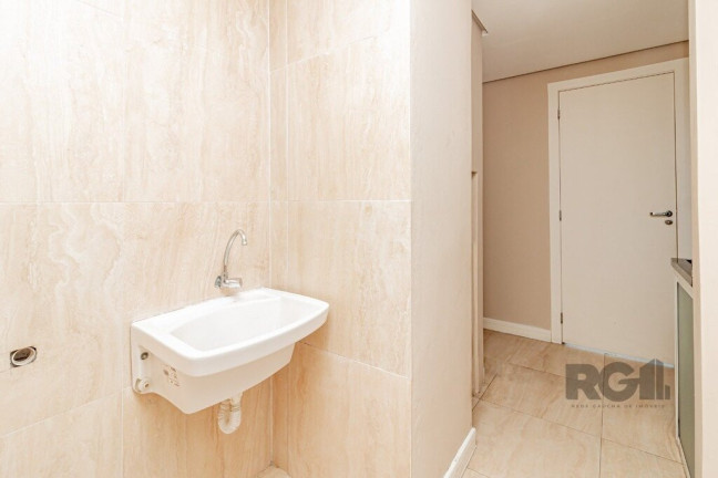 Imagem Apartamento com 2 Quartos à Venda, 70 m² em Jardim Sabará - Porto Alegre Imagem Apartamento com 2 Quartos à Venda, 70 m² em Jardim Sabará - Porto Alegre