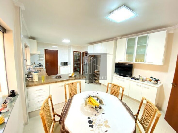 Imagem Casa com 4 Quartos à Venda, 370 m² em Alphaville - Santana De Parnaíba Imagem Casa com 4 Quartos à Venda, 370 m² em Alphaville - Santana De Parnaíba