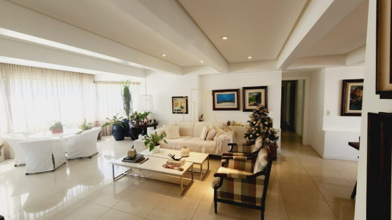 Imagem Imóvel com 4 Quartos à Venda, 160 m² em Ondina - Salvador Imagem Imóvel com 4 Quartos à Venda, 160 m² em Ondina - Salvador