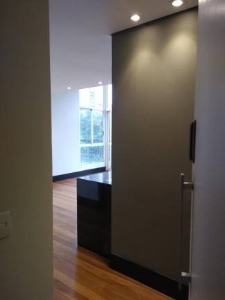Apartamento com 1 Quarto à Venda, 104 m² em Panamby - São Paulo