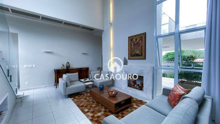 Imagem Casa com 4 Quartos à Venda, 367 m² em Le Cottage - Nova Lima Imagem Casa com 4 Quartos à Venda, 367 m² em Le Cottage - Nova Lima