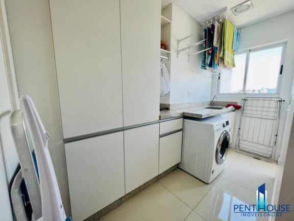 Imagem Apartamento com 3 Quartos à Venda, 137 m² em Centro - Balneário Camboriú Imagem Apartamento com 3 Quartos à Venda, 137 m² em Centro - Balneário Camboriú