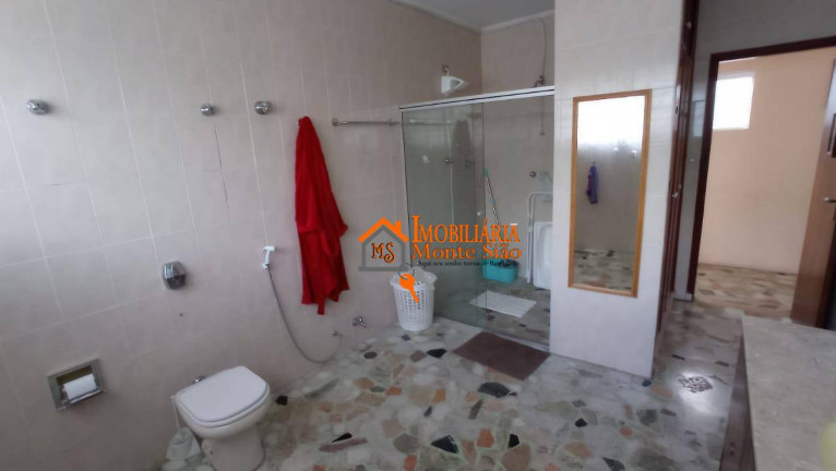 Imagem Casa com 2 Quartos à Venda, 400 m² em Vila Galvão - Guarulhos Imagem Casa com 2 Quartos à Venda, 400 m² em Vila Galvão - Guarulhos