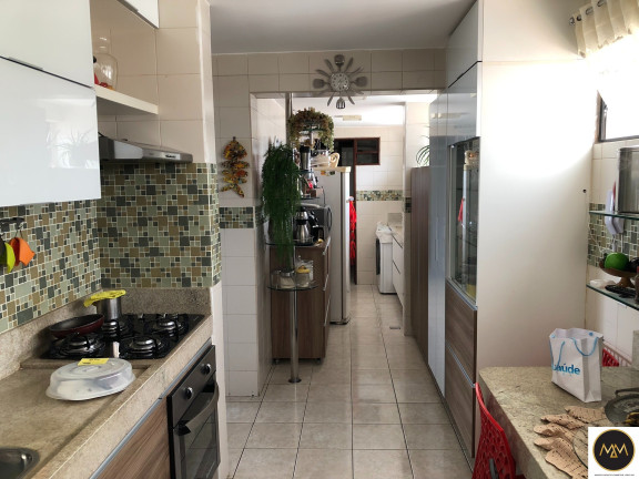 Imagem Imóvel com 3 Quartos à Venda, 242 m² em Tambaú - João Pessoa