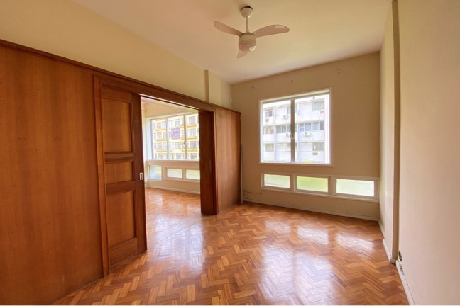Imagem Apartamento com 3 Quartos à Venda, 136 m² em Copacabana - Rio De Janeiro Imagem Apartamento com 3 Quartos à Venda, 136 m² em Copacabana - Rio De Janeiro