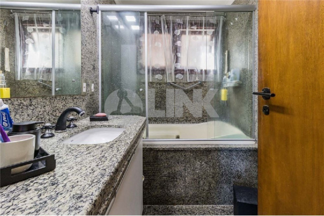 Imagem Apartamento com 3 Quartos à Venda, 258 m² em Mont Serrat - Porto Alegre