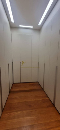 Imagem Casa com 4 Quartos à Venda, 490 m² em Centro Comercial Jubran - Barueri