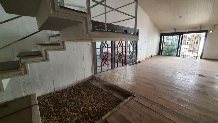 Imagem Casa com 3 Quartos à Venda, 356 m² em Petrópolis - Porto Alegre Imagem Casa com 3 Quartos à Venda, 356 m² em Petrópolis - Porto Alegre