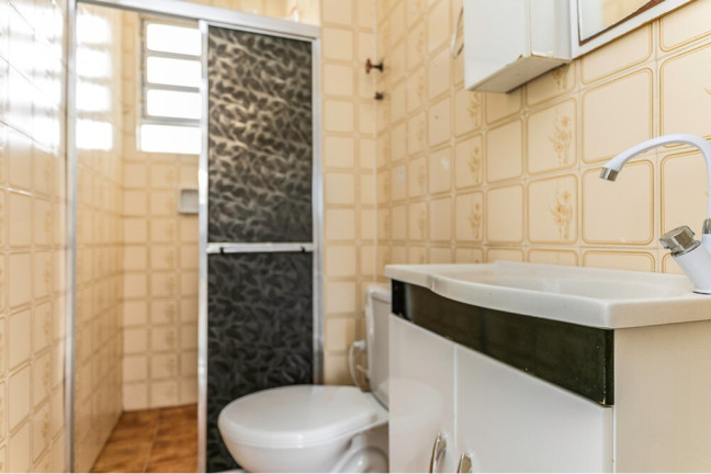 Imagem Imóvel com 2 Quartos à Venda, 52 m² em São Sebastião - Porto Alegre Imagem Imóvel com 2 Quartos à Venda, 52 m² em São Sebastião - Porto Alegre