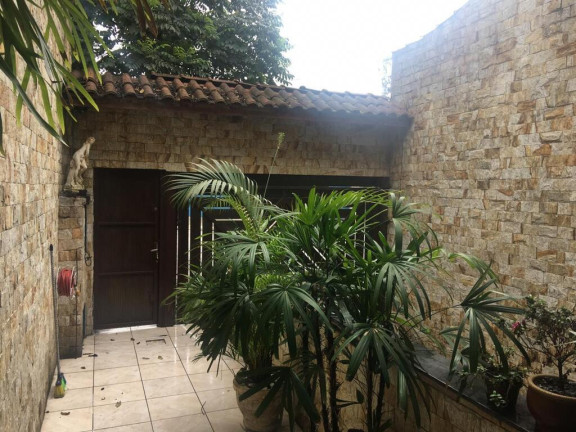 Imagem Sobrado com 4 Quartos à Venda, 450 m² em Jardim Helian - São Paulo