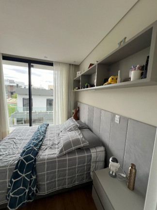 Imagem Casa com 3 Quartos à Venda, 250 m² em Mosaico Essence - Mogi Das Cruzes Imagem Casa com 3 Quartos à Venda, 250 m² em Mosaico Essence - Mogi Das Cruzes