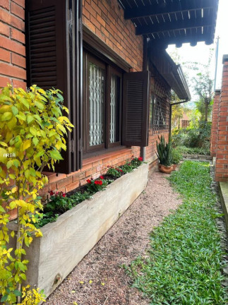 Imagem Casa com 3 Quartos à Venda, 256 m² em Cristo Redentor - Caxias Do Sul Imagem Casa com 3 Quartos à Venda, 256 m² em Cristo Redentor - Caxias Do Sul