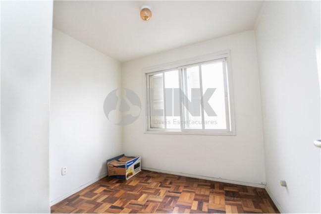 Imagem Apartamento com 3 Quartos à Venda, 81 m² em Higienópolis - Porto Alegre Imagem Apartamento com 3 Quartos à Venda, 81 m² em Higienópolis - Porto Alegre