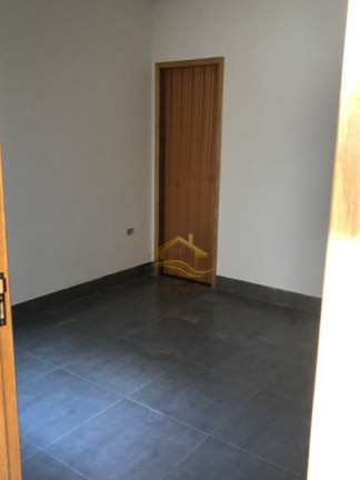 Imagem Casa com 3 Quartos à Venda, 82 m² em Olímpico - Londrina