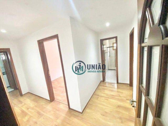 Imagem Casa com 3 Quartos à Venda, 385 m² em Pendotiba - Niterói