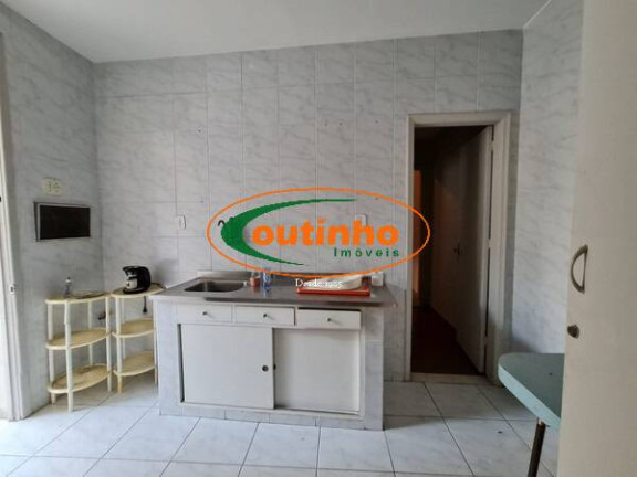 Imagem Casa com 7 Quartos à Venda, 371 m² em Rocha - Rio De Janeiro Imagem Casa com 7 Quartos à Venda, 371 m² em Rocha - Rio De Janeiro