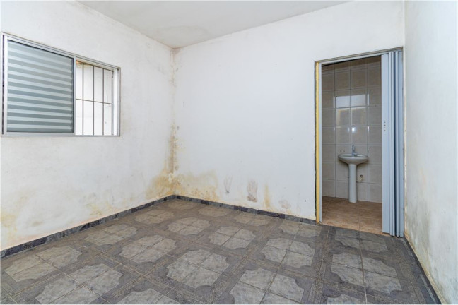 Imagem Casa com 3 Quartos à Venda, em Parque Cruzeiro Do Sul - São Paulo Imagem Casa com 3 Quartos à Venda, em Parque Cruzeiro Do Sul - São Paulo