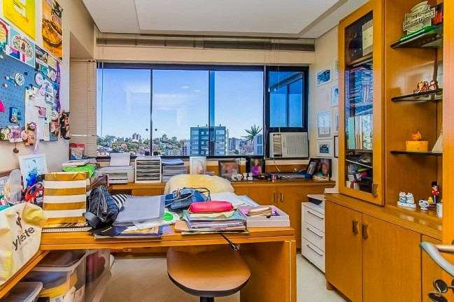 Imagem Cobertura com 3 Quartos à Venda, 324 m² em Jardim Itu - Porto Alegre Imagem Cobertura com 3 Quartos à Venda, 324 m² em Jardim Itu - Porto Alegre