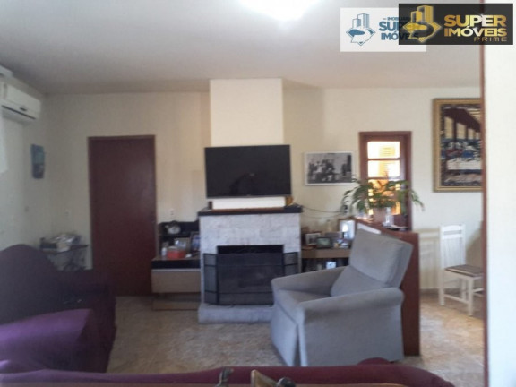 Imagem Casa com 3 Quartos à Venda, 288 m² em Fragata - Pelotas