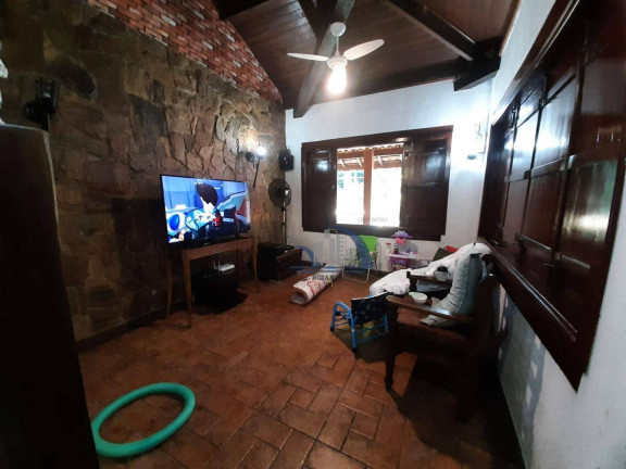 Imagem Chácara com 6 Quartos à Venda, 4.770 m² em Canto Do Forte - Praia Grande Imagem Chácara com 6 Quartos à Venda, 4.770 m² em Canto Do Forte - Praia Grande