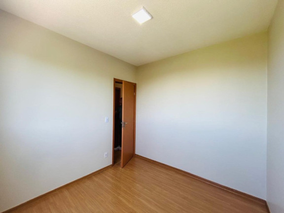 Imagem Imóvel com 2 Quartos à Venda, 45 m² em Morada De Laranjeiras - Serra Imagem Imóvel com 2 Quartos à Venda, 45 m² em Morada De Laranjeiras - Serra