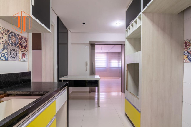 Imagem Apartamento com 3 Quartos à Venda, 123 m² em Cabral - Curitiba Imagem Apartamento com 3 Quartos à Venda, 123 m² em Cabral - Curitiba