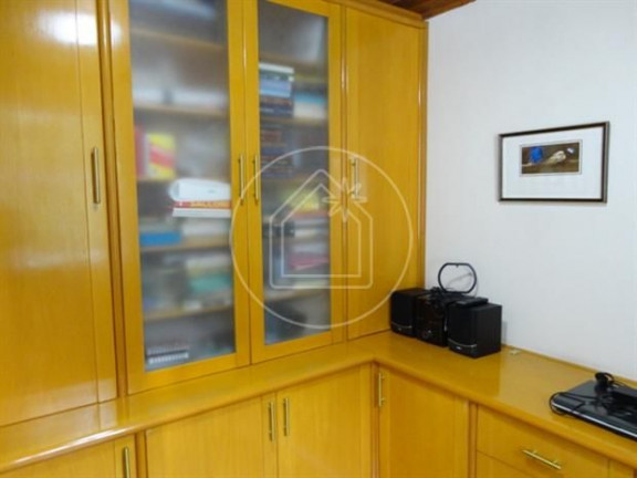 Imagem Casa com 5 Quartos à Venda, 270 m² em Urca - Rio De Janeiro Imagem Casa com 5 Quartos à Venda, 270 m² em Urca - Rio De Janeiro