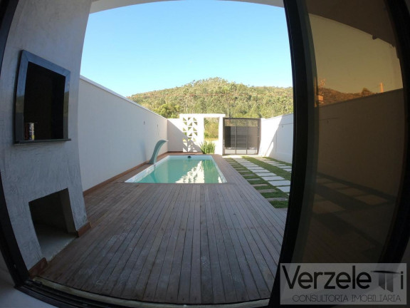 Imagem Casa com 3 Quartos à Venda, 165 m² em São Francisco De Assis - Camboriú