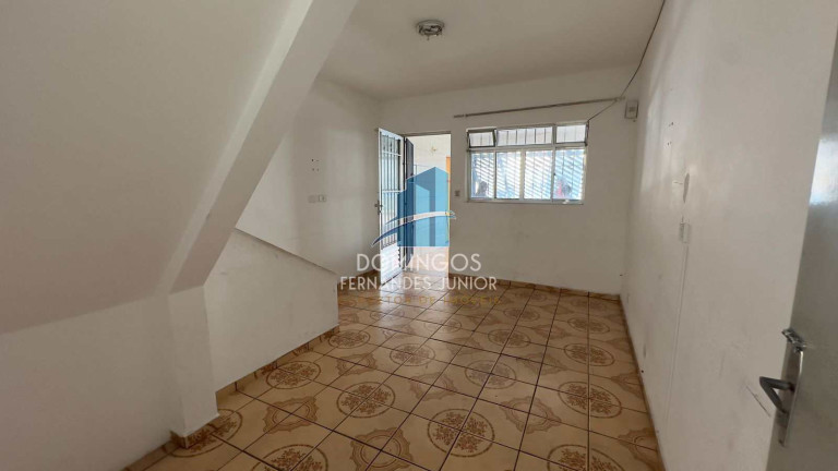 Imagem Casa com 1 Quarto à Venda, 105 m² em Vila Carmosina - São Paulo