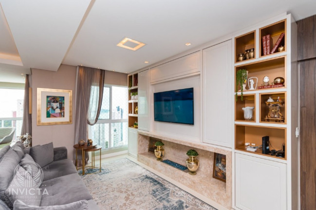 Imagem Apartamento com 3 Quartos à Venda, 135 m² em Pioneiros - Balneário Camboriú