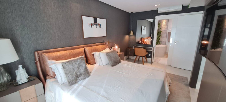 Imagem Apartamento com 4 Quartos à Venda, 233 m² em Barra Sul - Balneário Camboriú Imagem Apartamento com 4 Quartos à Venda, 233 m² em Barra Sul - Balneário Camboriú