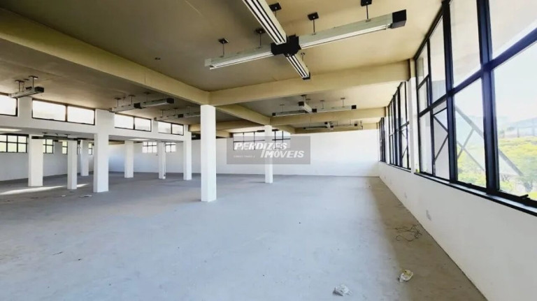 Imagem Imóvel Comercial à Venda ou Locação, 3.601 m² em Parque Industrial Tomas Edson - São Paulo Imagem Imóvel Comercial à Venda ou Locação, 3.601 m² em Parque Industrial Tomas Edson - São Paulo