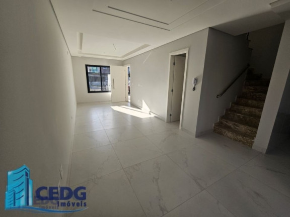 Imagem Casa com 3 Quartos à Venda, 143 m² em Boqueirão - Curitiba Imagem Casa com 3 Quartos à Venda, 143 m² em Boqueirão - Curitiba