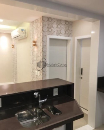 Imagem Imóvel com 2 Quartos à Venda, 70 m² em Centro - Niterói Imagem Imóvel com 2 Quartos à Venda, 70 m² em Centro - Niterói